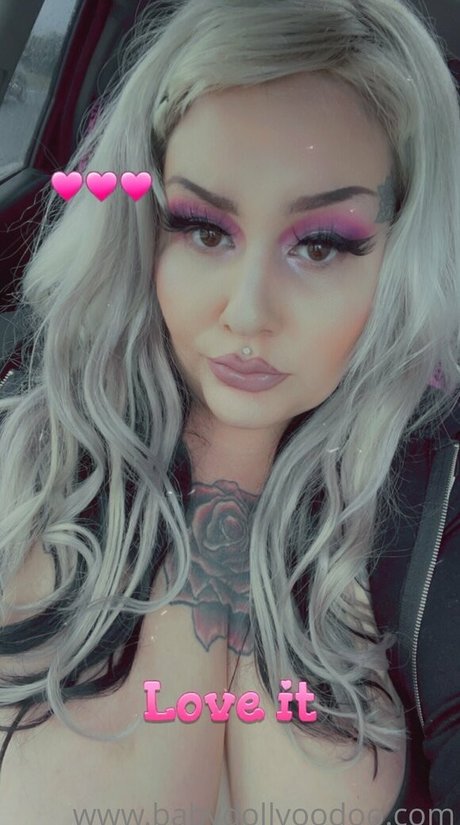 Naakte gelekte OnlyFans-foto van Babydollhexx