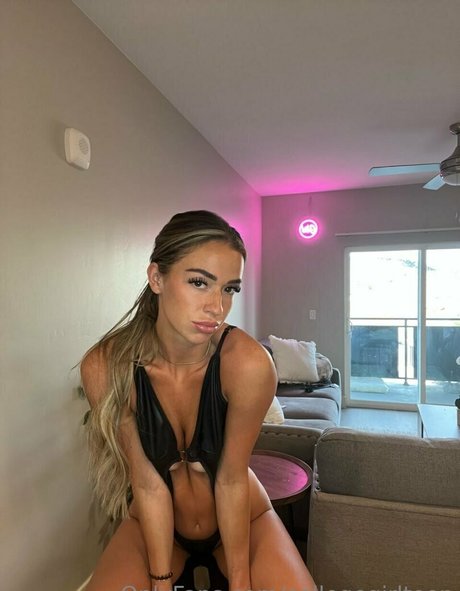 Collegegirlteen