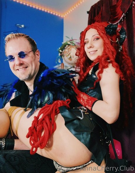 Annacherrylive