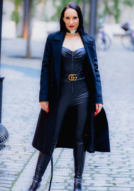 Vanessa Pur