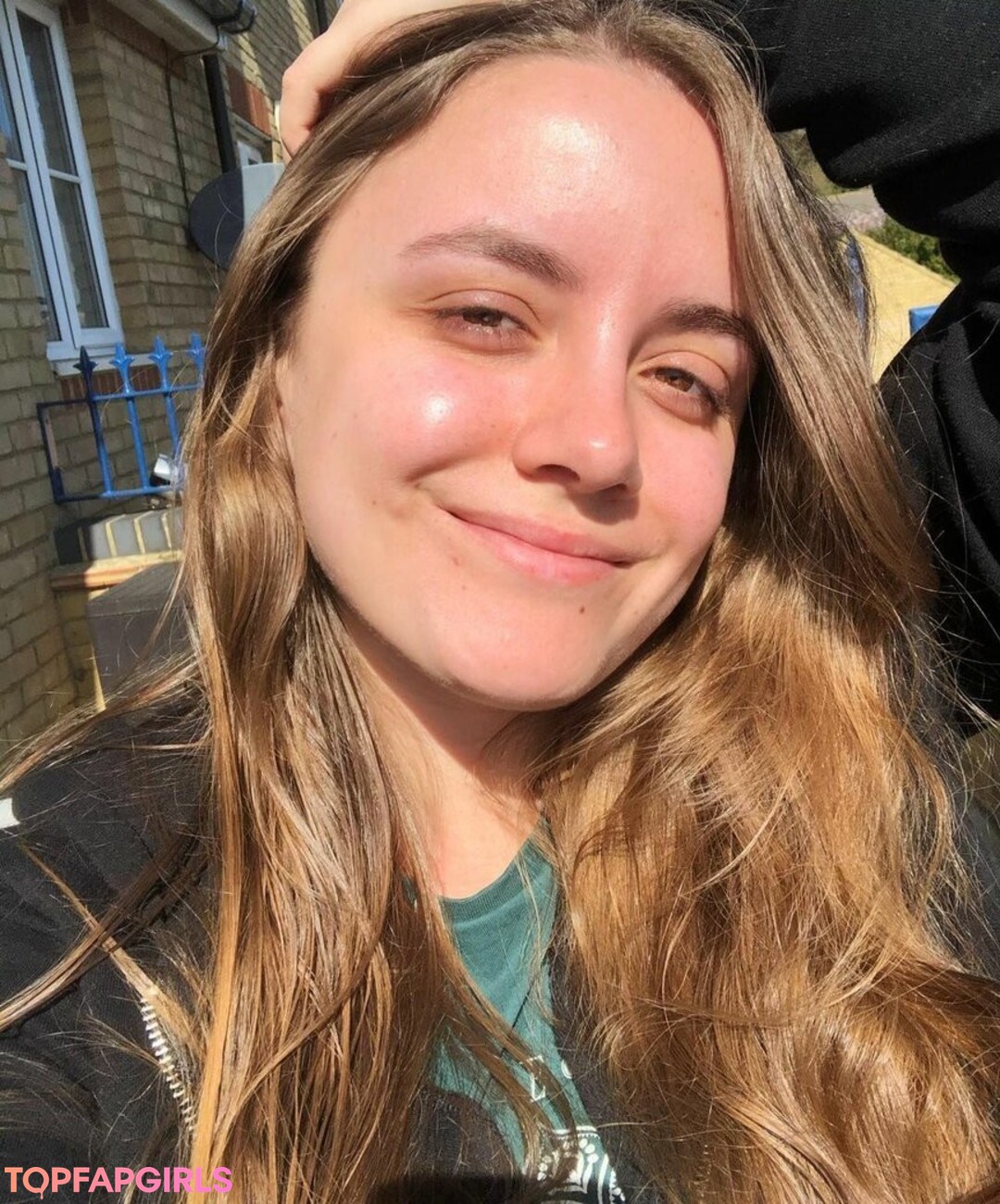 Naakte gelekte OnlyFans-foto van Adventures And Naps #1 Naakte gelekte OnlyFans-foto van Adventures And Naps #1