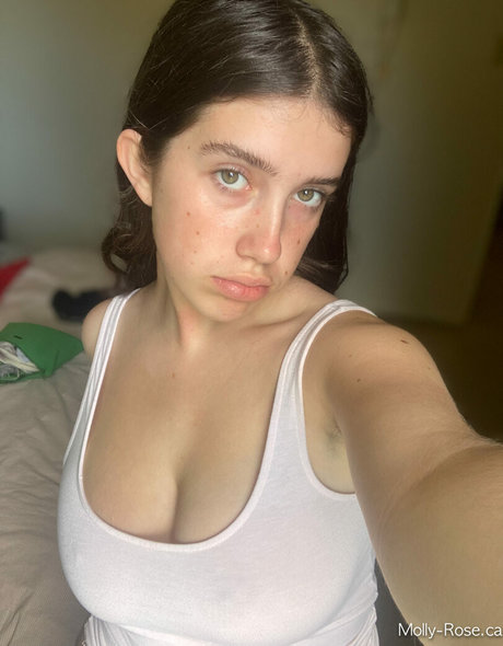 Itsmollyyyrose_again