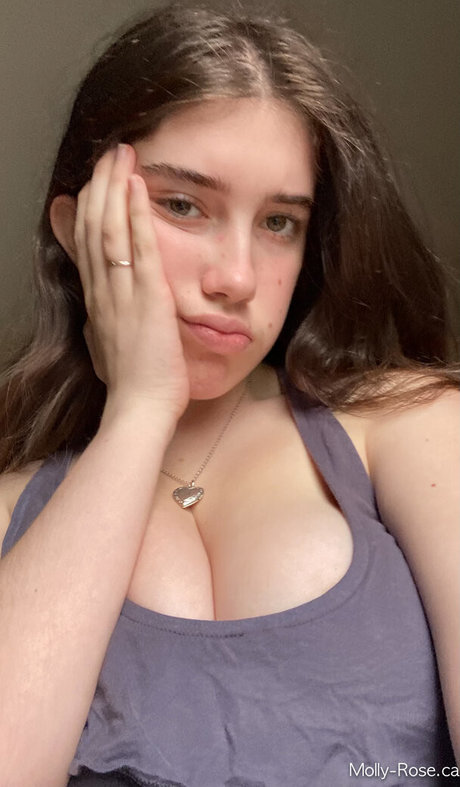 Itsmollyyyrose_again