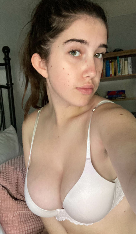 Itsmollyyyroseagain