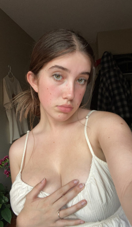 Itsmollyyyroseagain