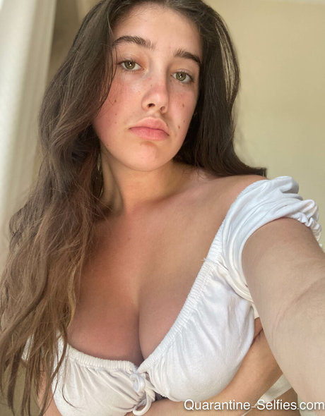 Itsmollyyyrose_again