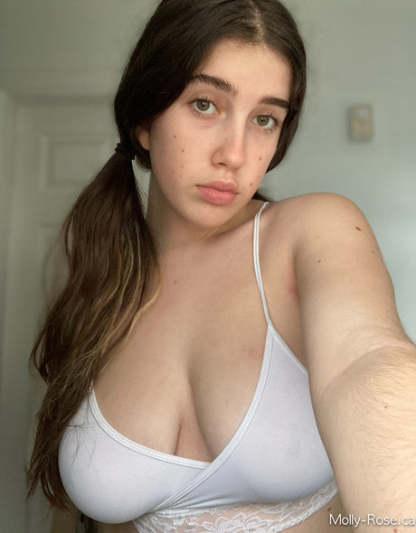 Itsmollyyyrose_again