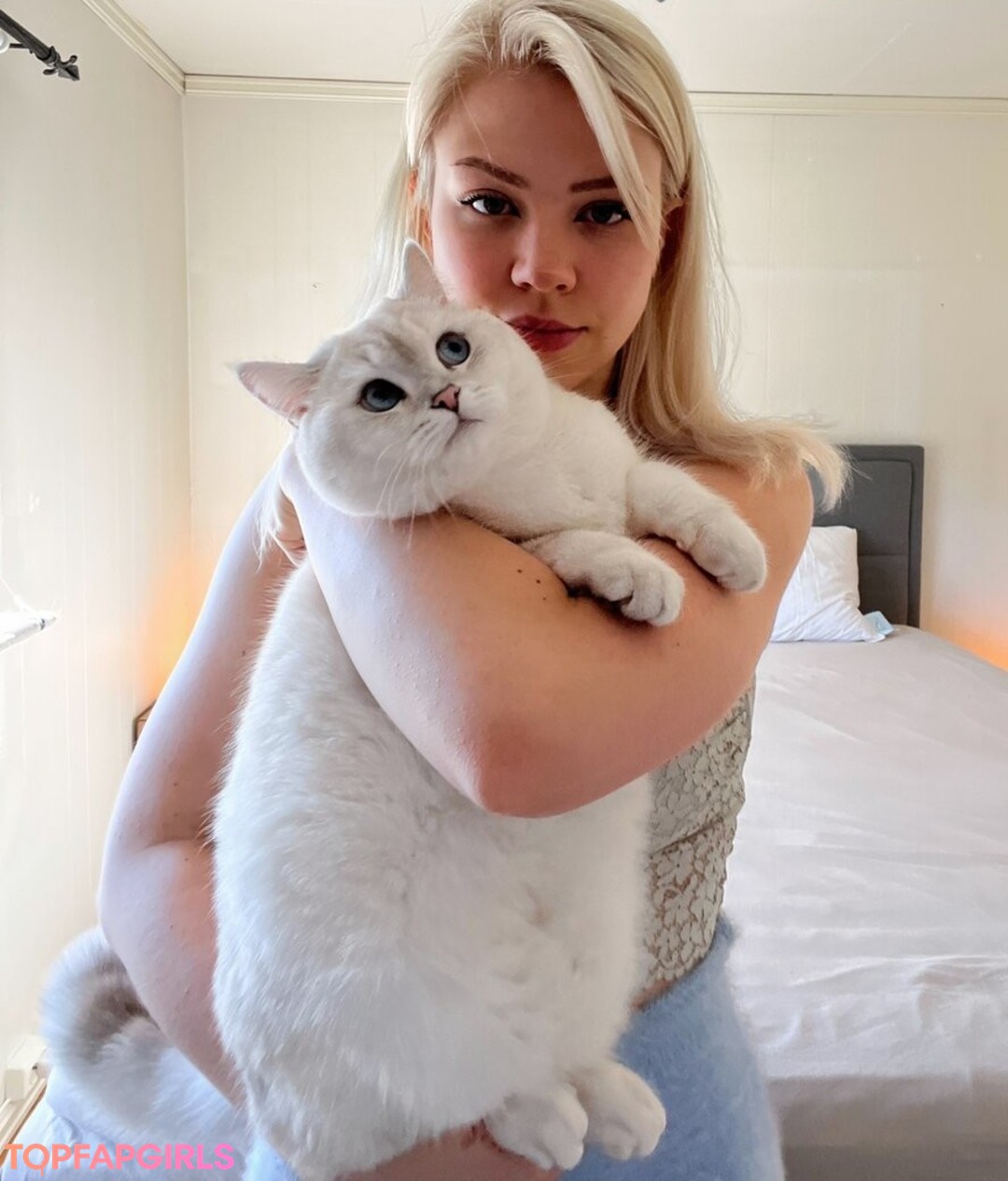 Naakte gelekte OnlyFans-foto van Majijej #224 Naakte gelekte OnlyFans-foto van Majijej #224