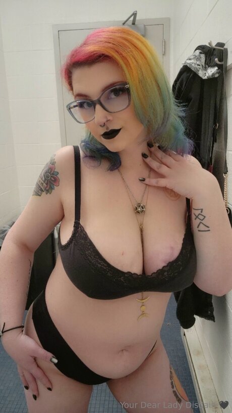 Ladydisdain
