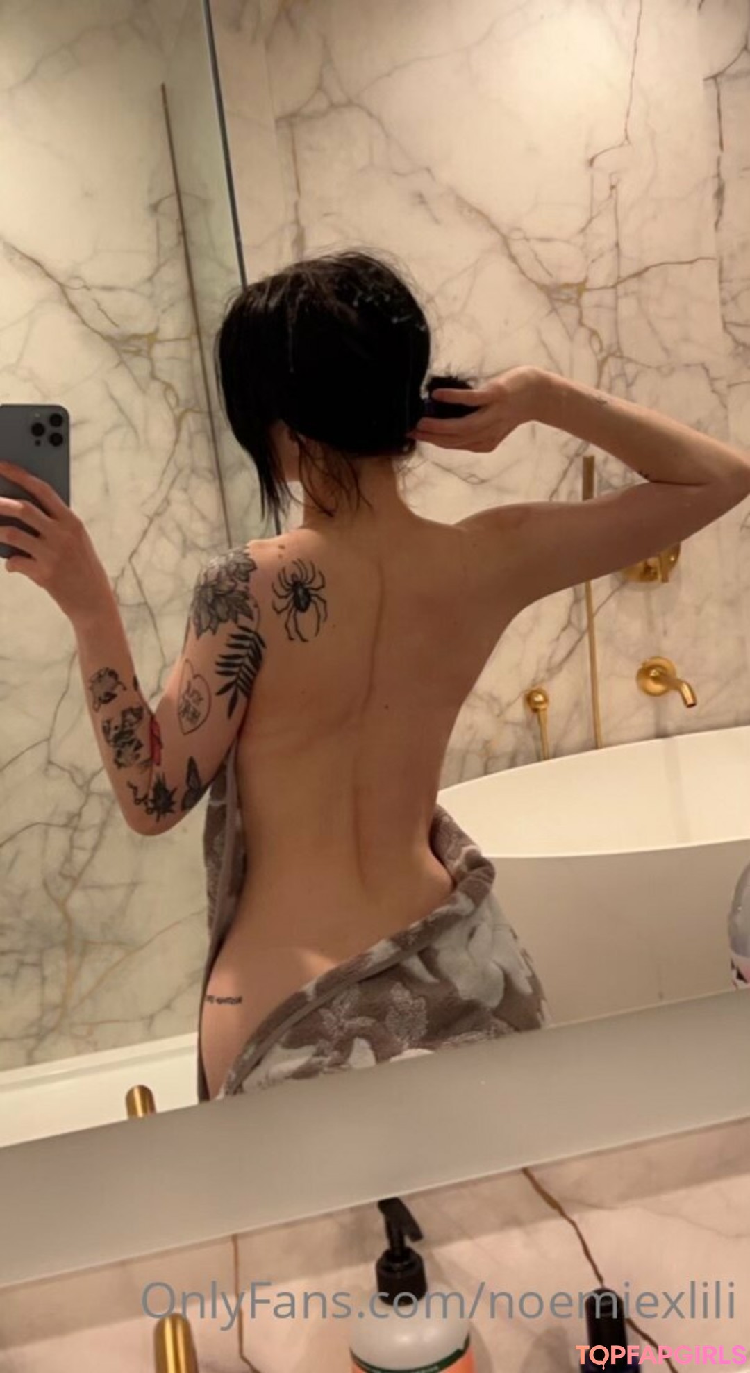 Naakte gelekte OnlyFans-foto van Noemiexlili #311 Naakte gelekte OnlyFans-foto van Noemiexlili #311
