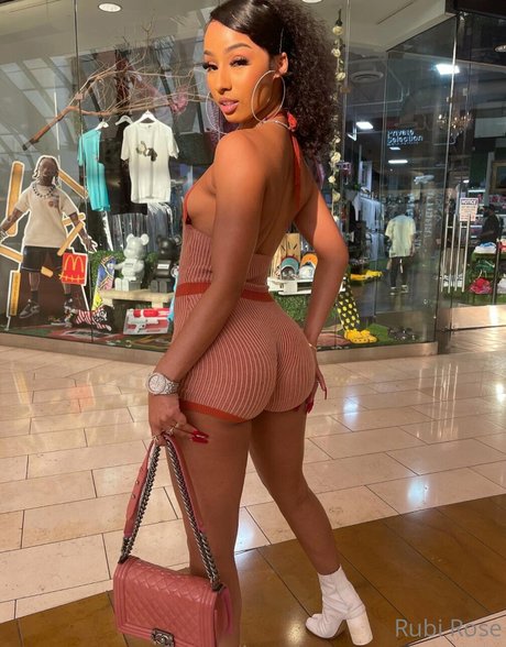 Rubi Rose