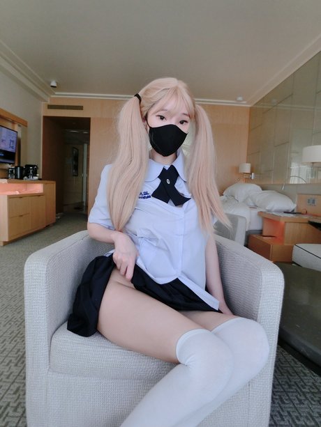Yuno_cos