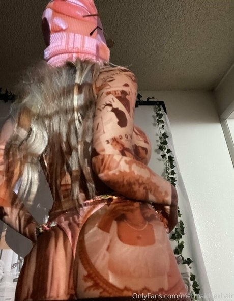 Naakte gelekte OnlyFans-foto van Sydney Fuller Marr