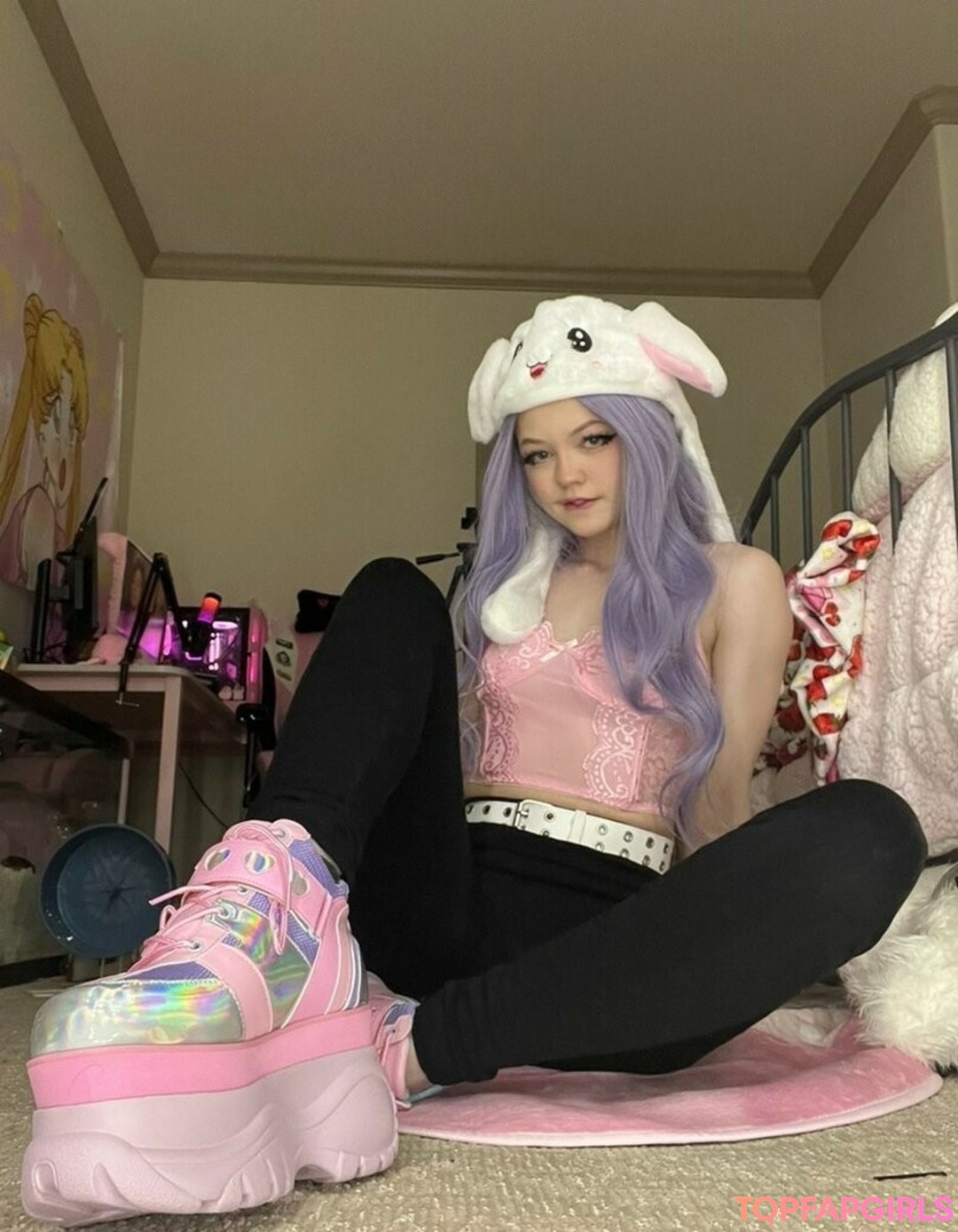 Naakte gelekte OnlyFans-foto van Strawbeariemilkk #1341