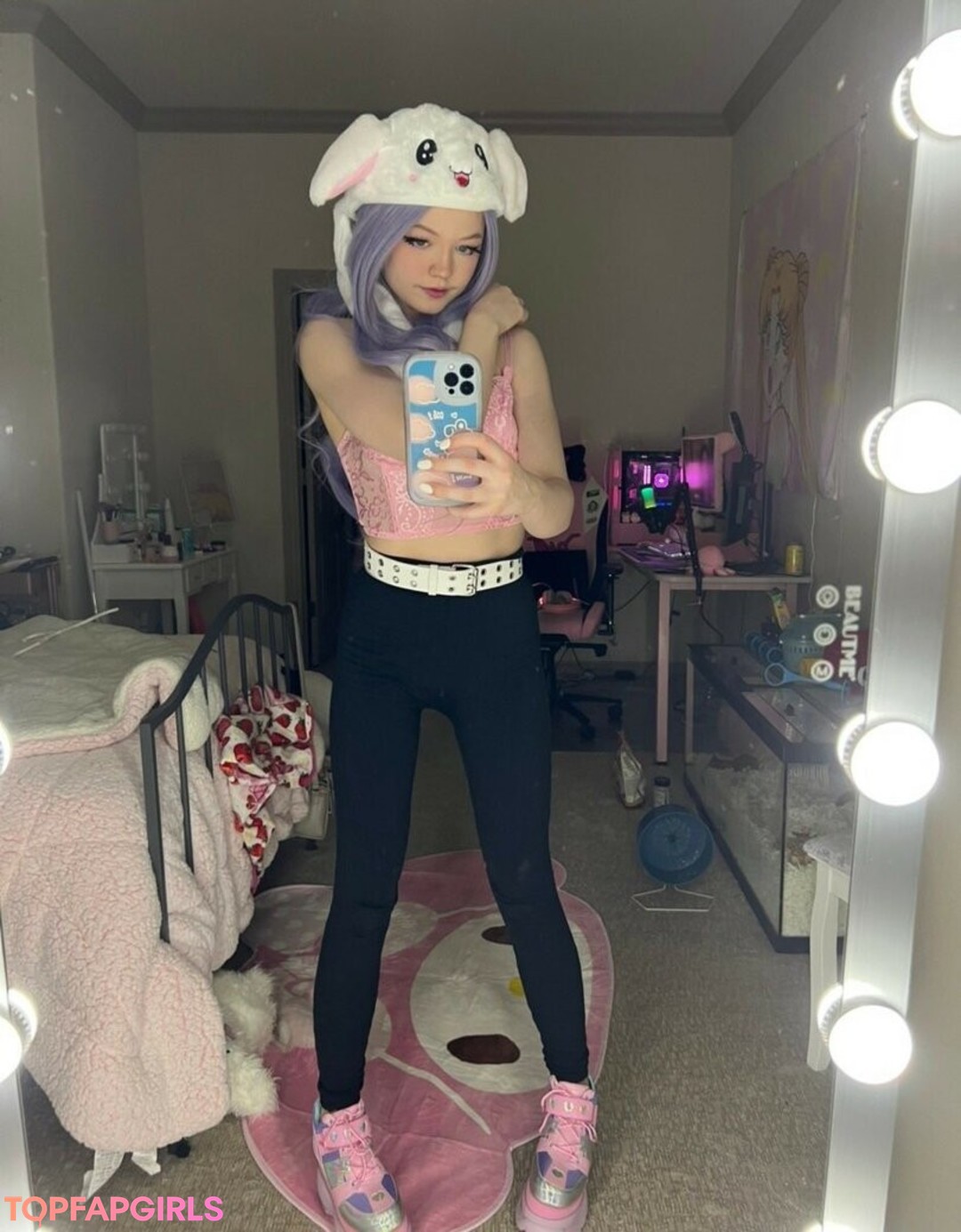 Naakte gelekte OnlyFans-foto van Strawbeariemilkk #1349