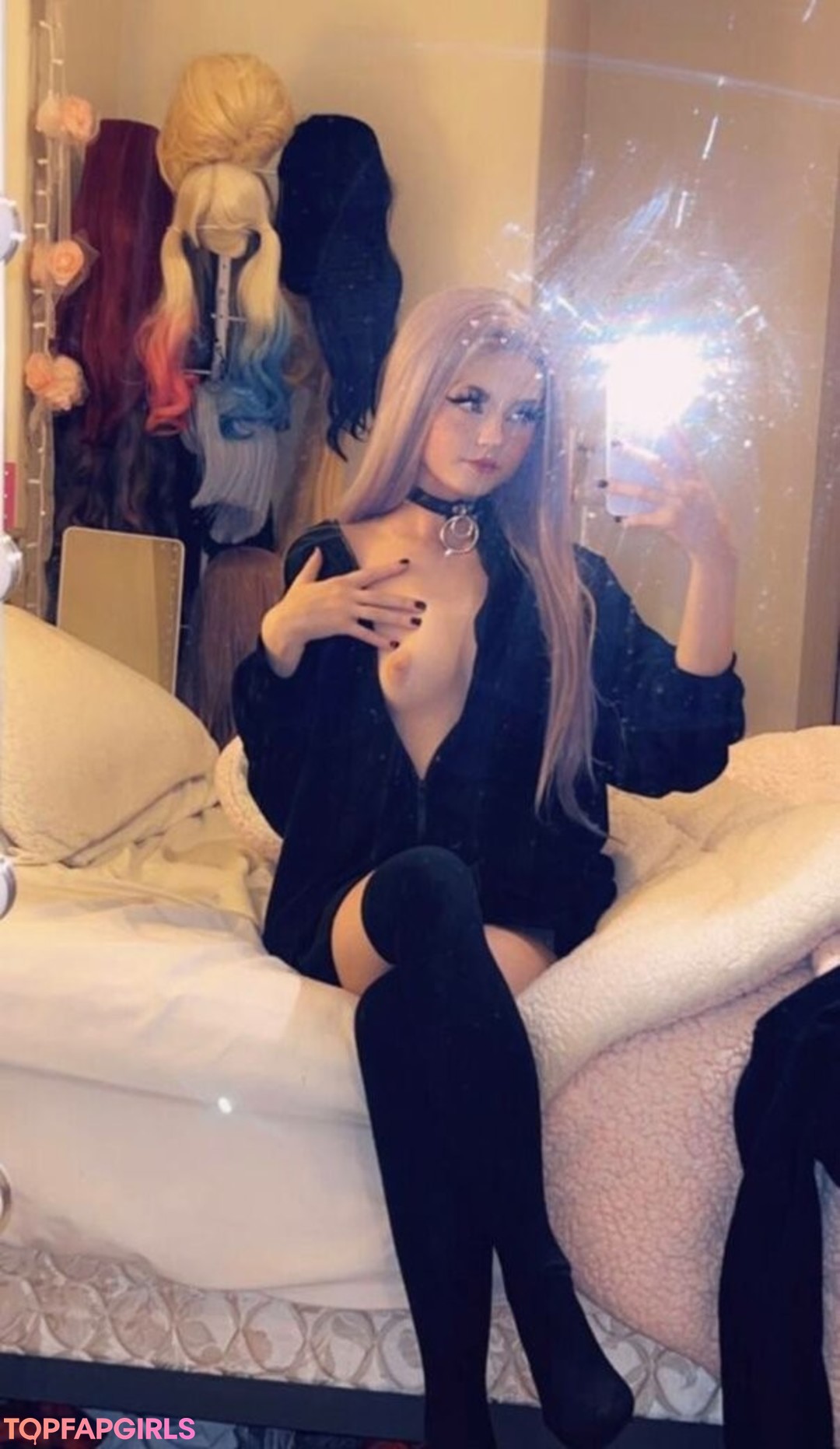 Naakte gelekte OnlyFans-foto van Strawbeariemilkk #1915