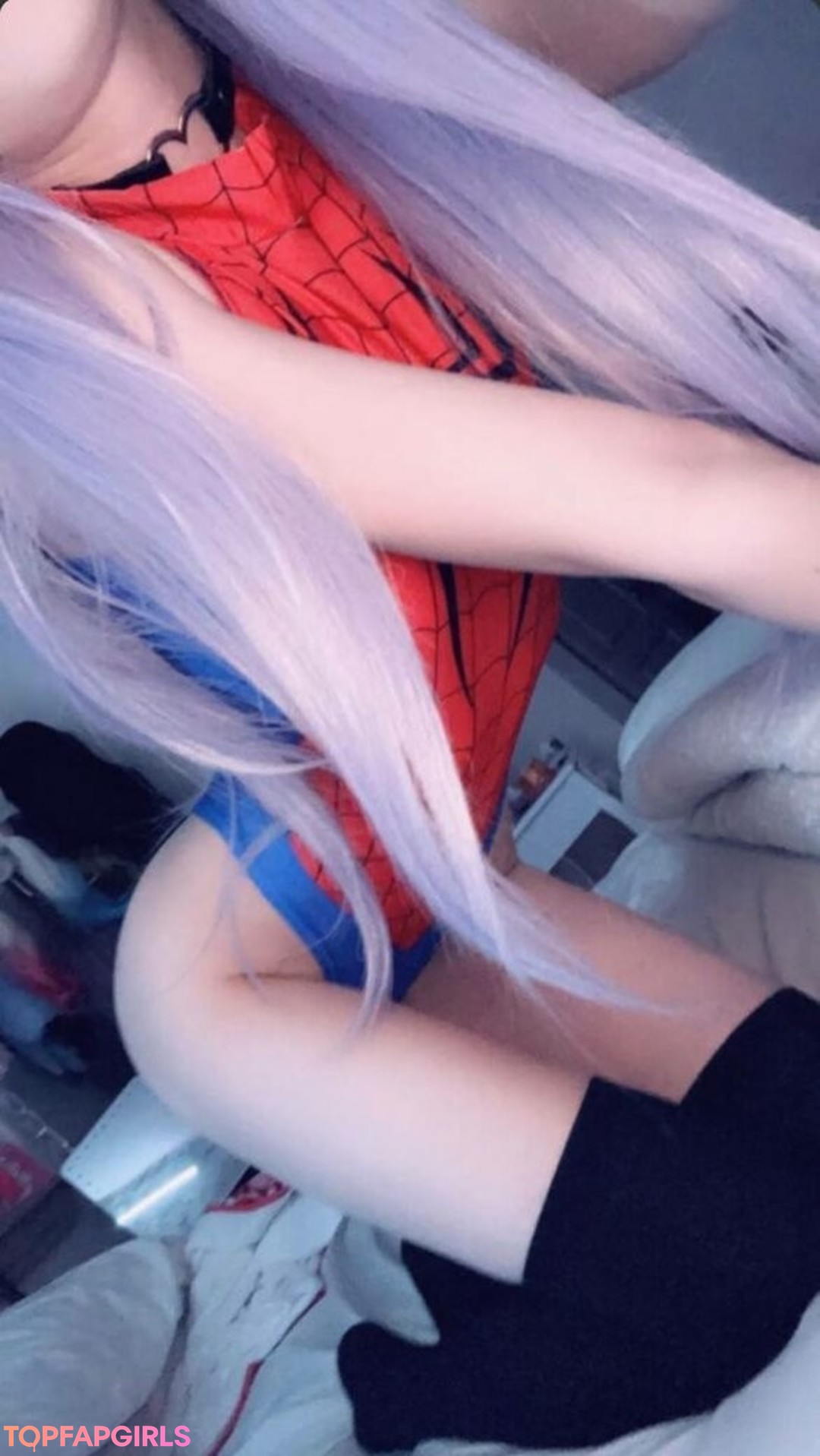 Naakte gelekte OnlyFans-foto van Strawbeariemilkk #2101