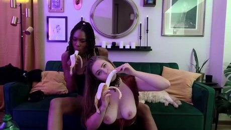 Naakte gelekte OnlyFans-foto van Awesomekate