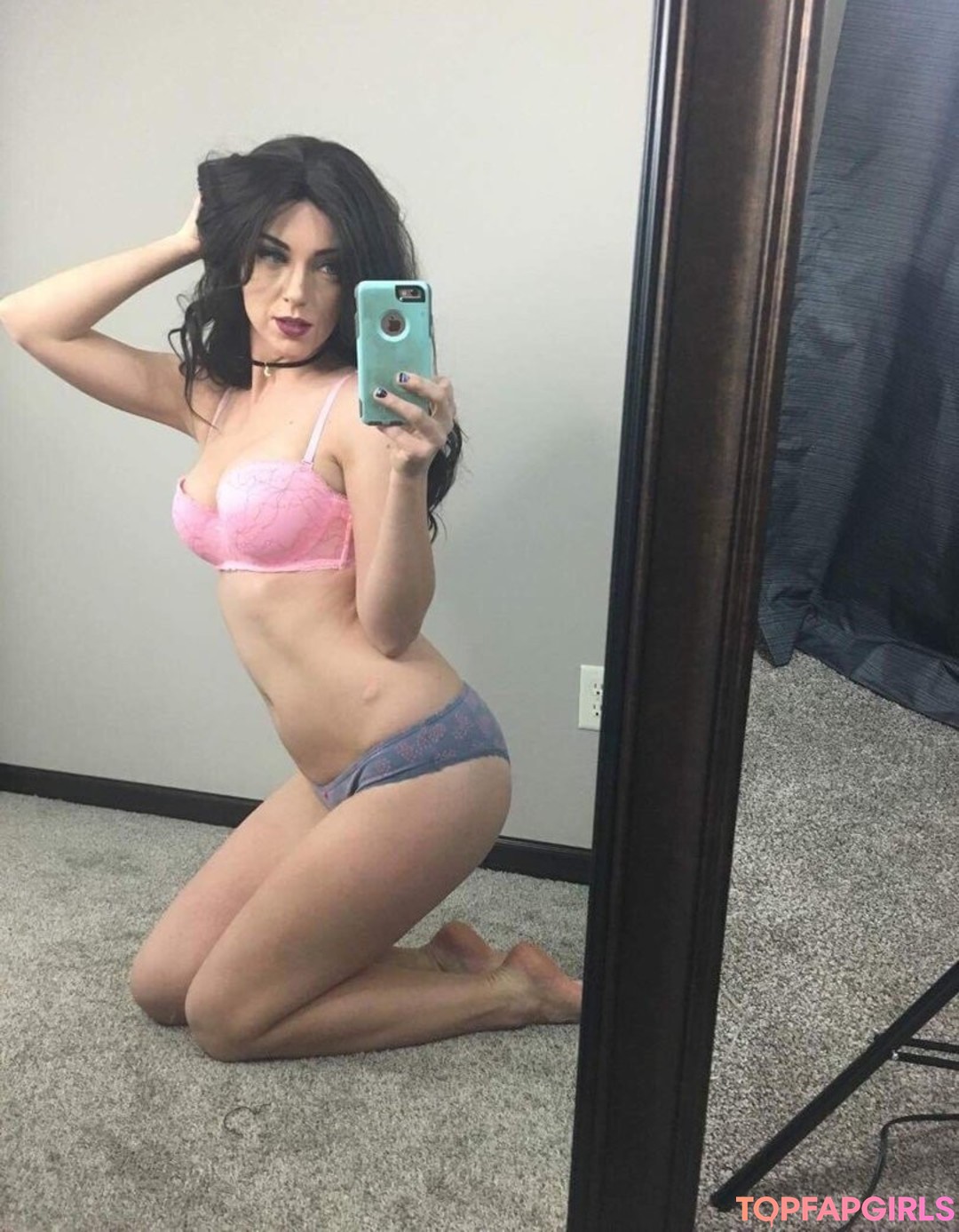 Naakte gelekte OnlyFans-foto van April Gloria #1397