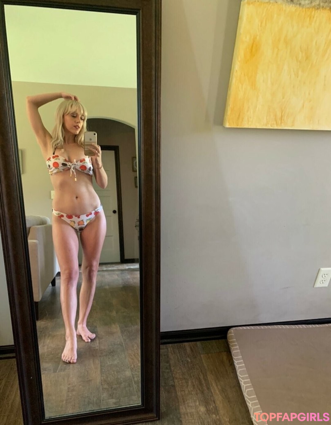 Naakte gelekte OnlyFans-foto van April Gloria #1484