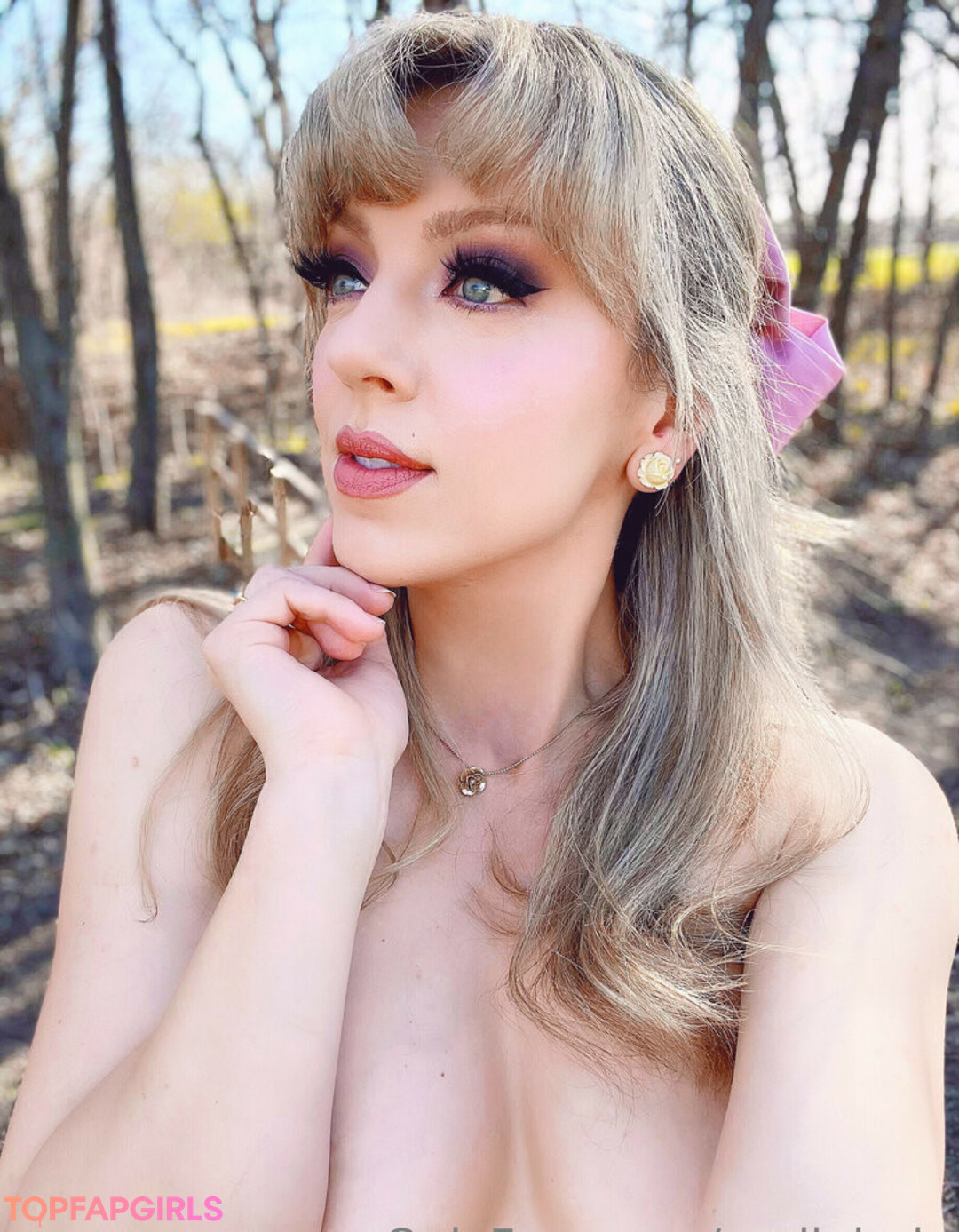 Naakte gelekte OnlyFans-foto van April Gloria #1942