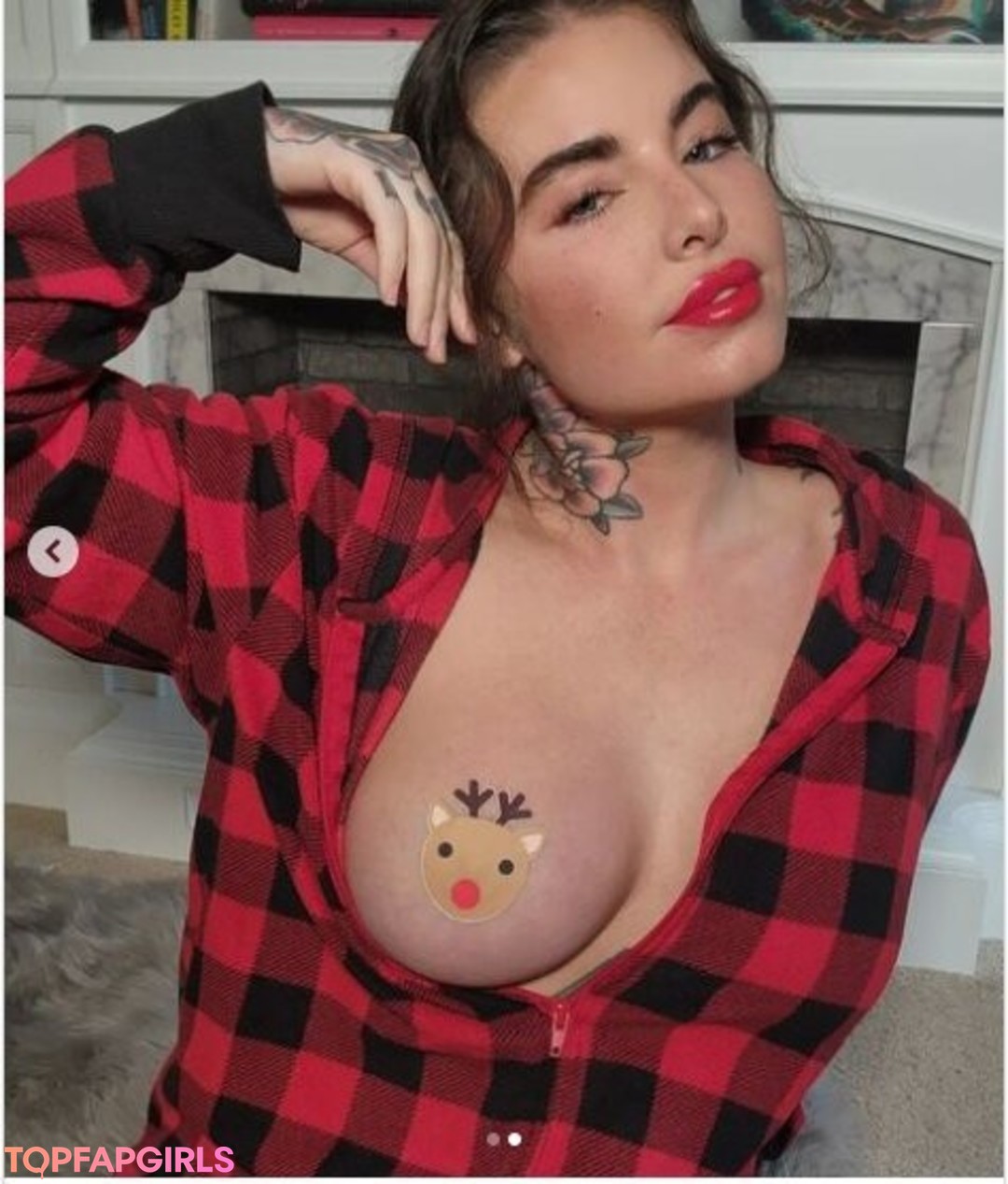 Naakte gelekte OnlyFans-foto van Christy Mack #1100