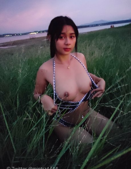 Naakte gelekte OnlyFans-foto van Mintra4444