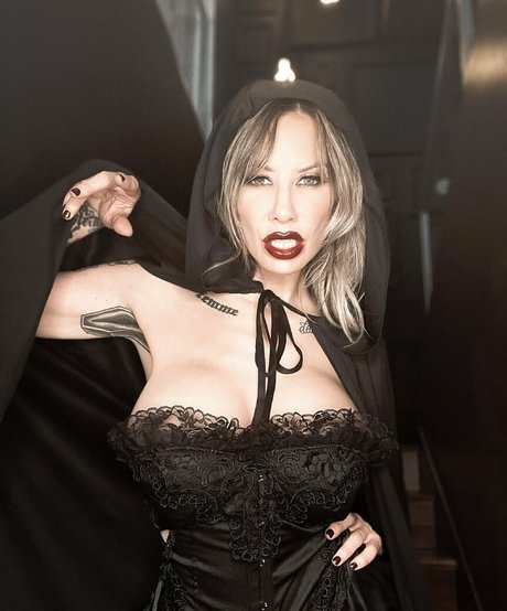 Naakte gelekte OnlyFans-foto van Madeline Marlowe
