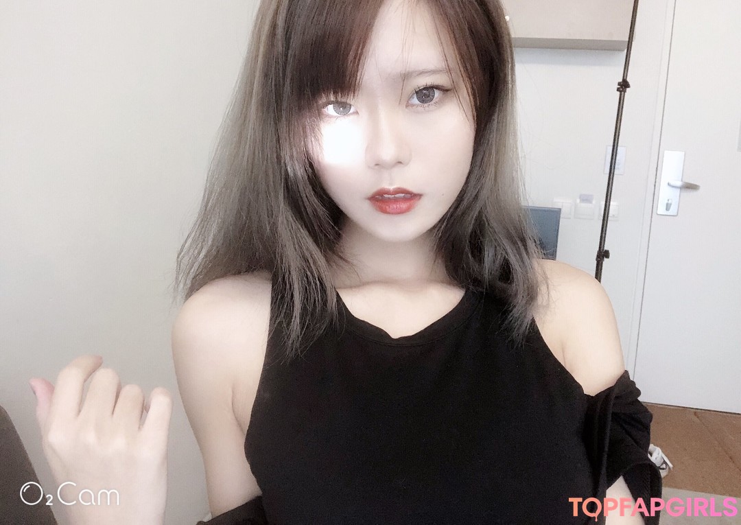 Naakte gelekte OnlyFans-foto van Yuuno #1059