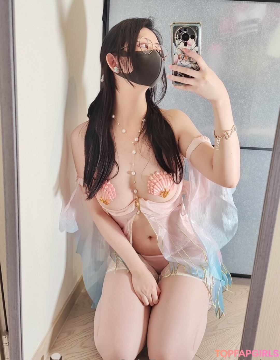 Naakte gelekte OnlyFans-foto van Anaimiya #1044