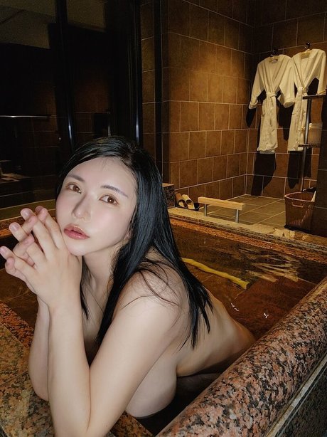 Anri Okita