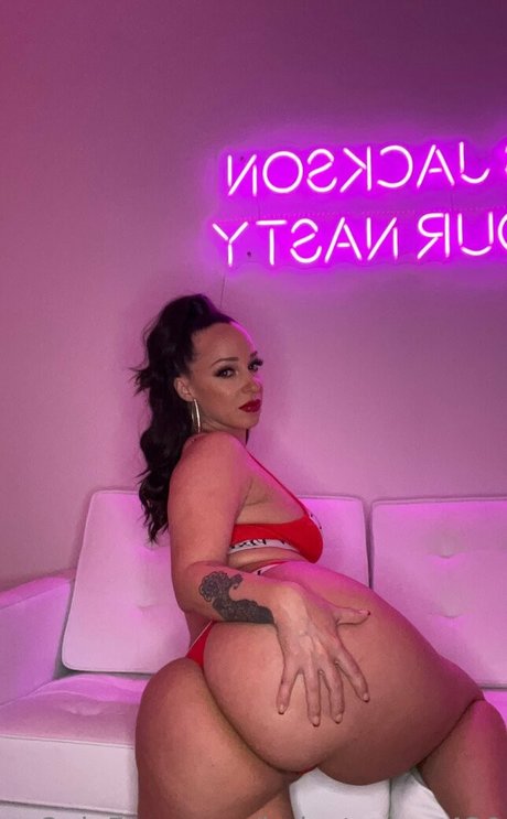 Jada Stevens