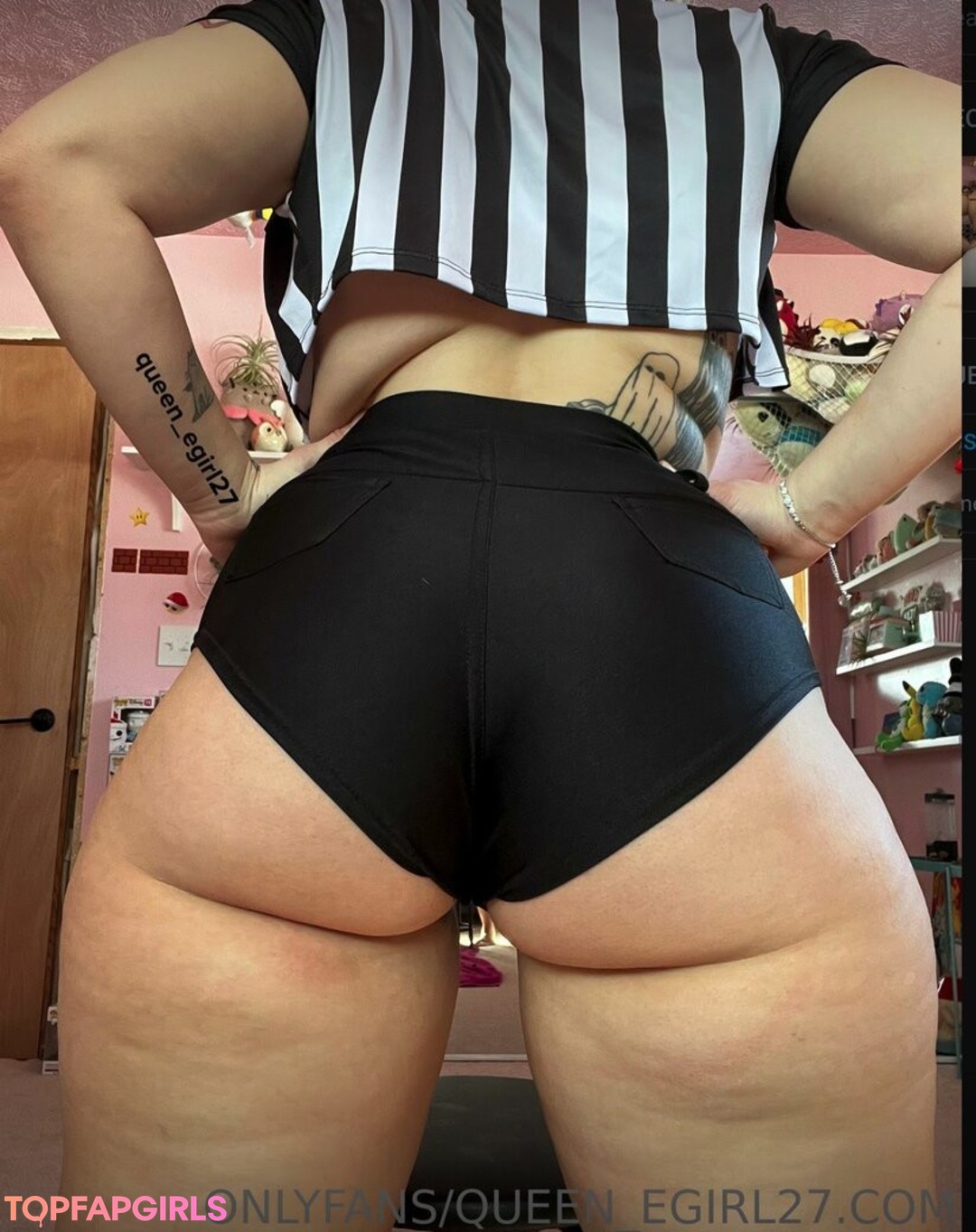 Naakte gelekte OnlyFans-foto van Queend #1332