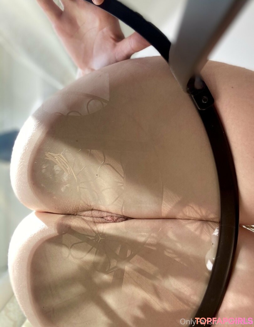 Naakte gelekte OnlyFans-foto van Reislin #1105