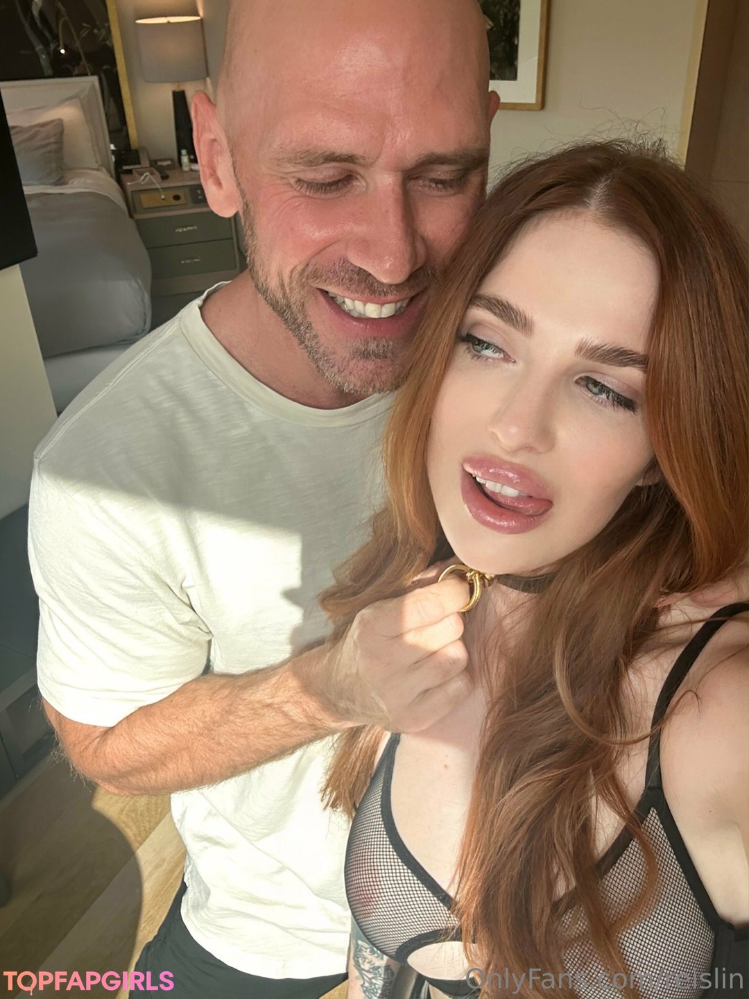 Naakte gelekte OnlyFans-foto van Reislin #1415
