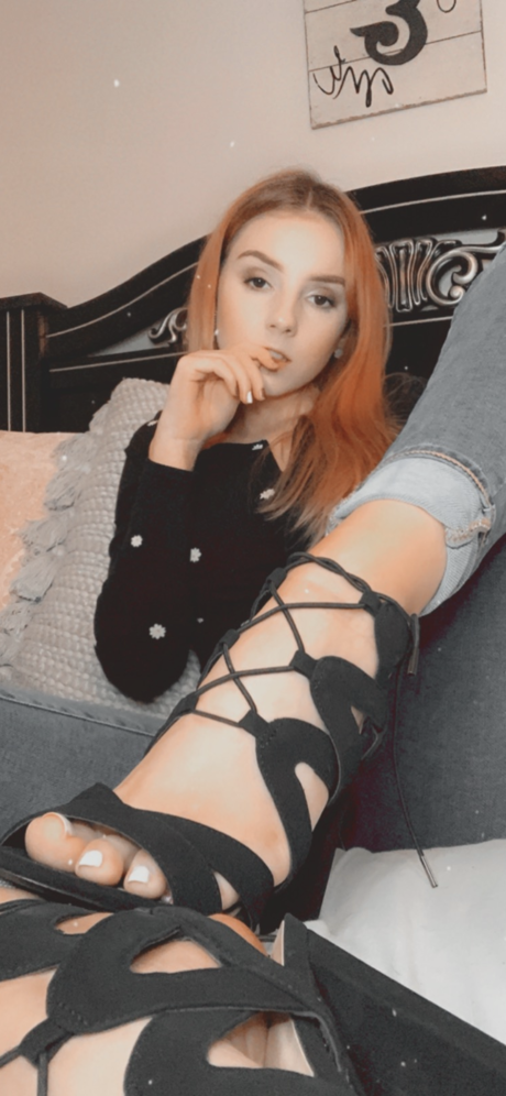 Naakte gelekte OnlyFans-foto van Gracefulgracexo