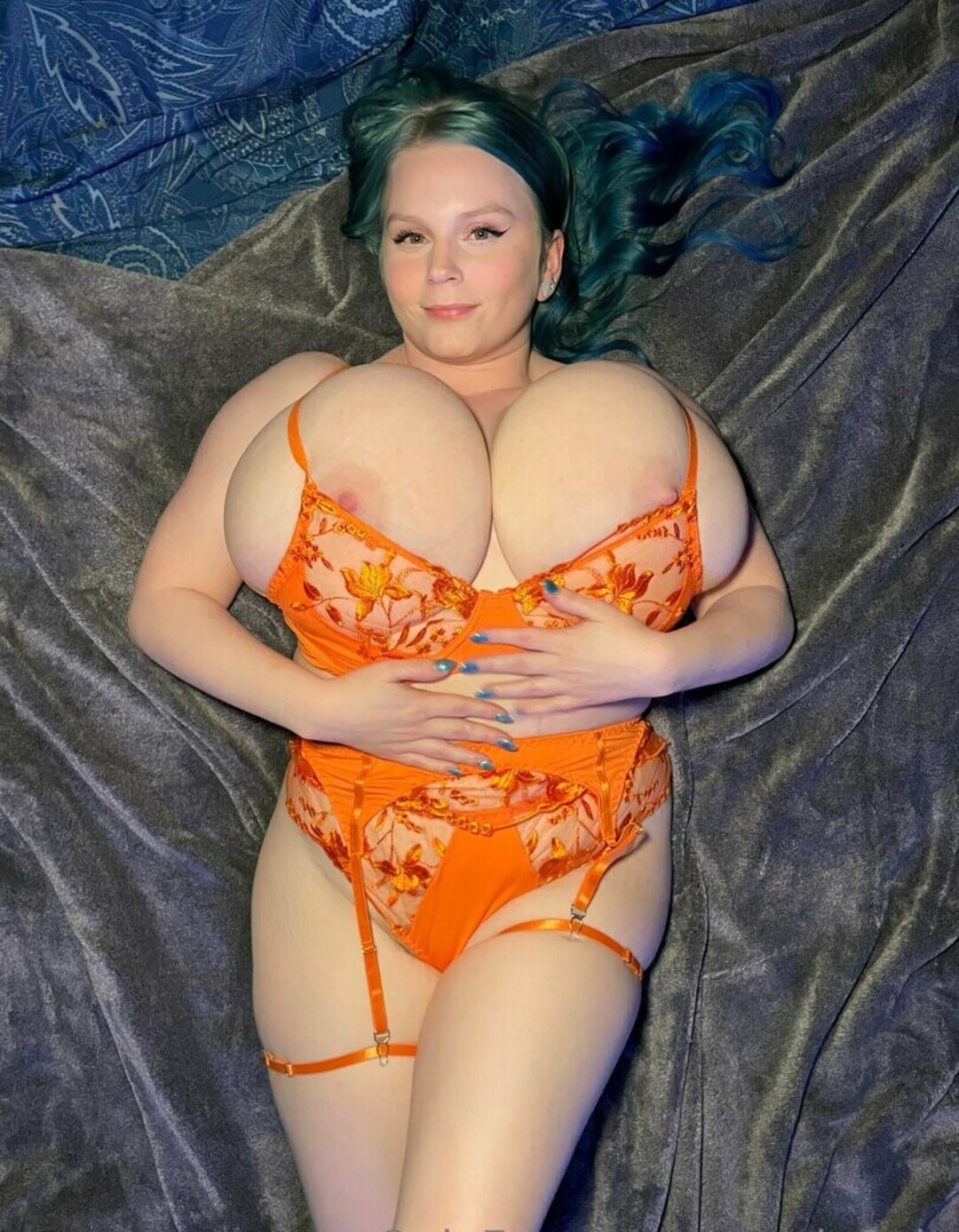 Naakte gelekte OnlyFans-foto van Cassie0pia #1470