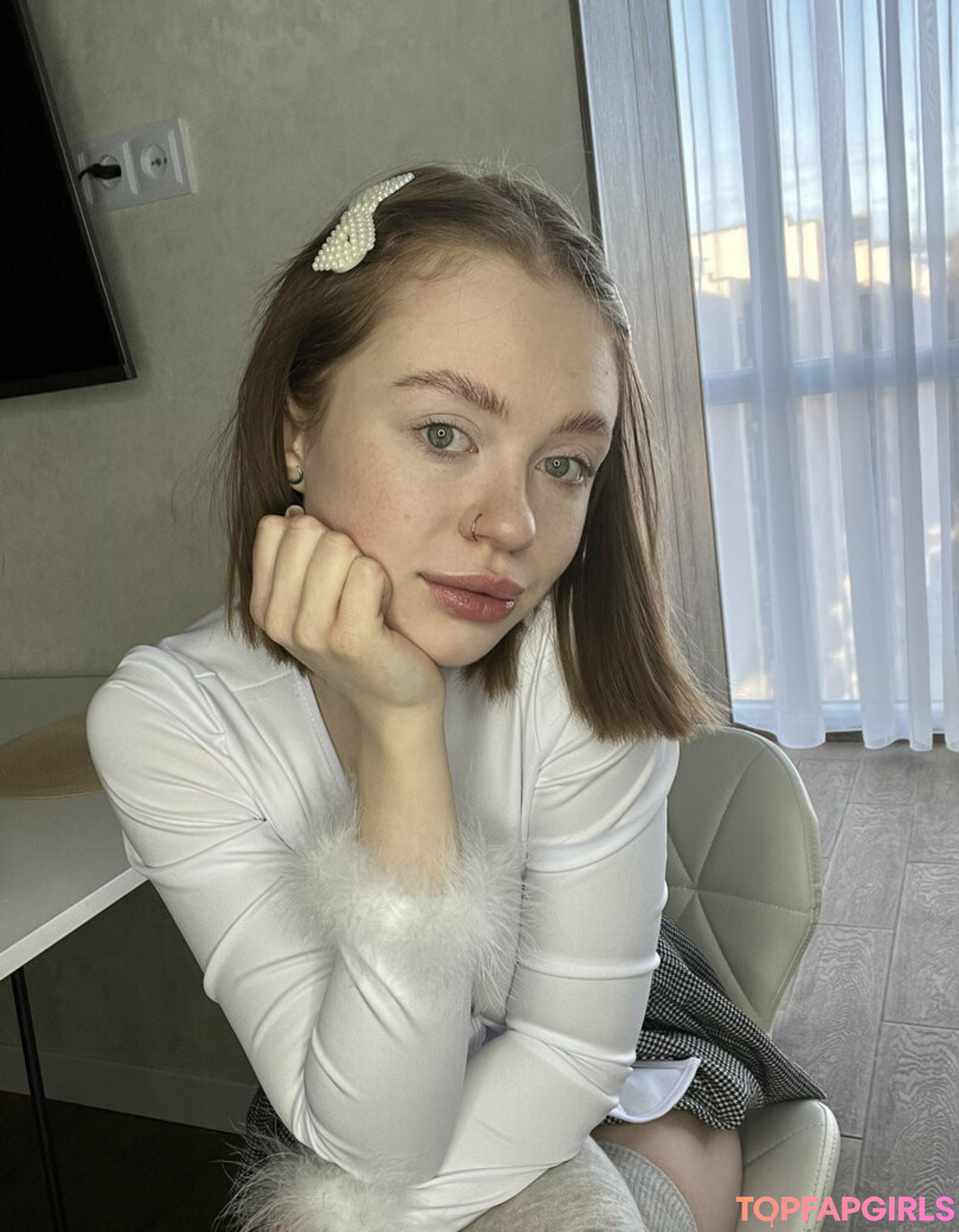 Naakte gelekte OnlyFans-foto van Kora Lina #1054