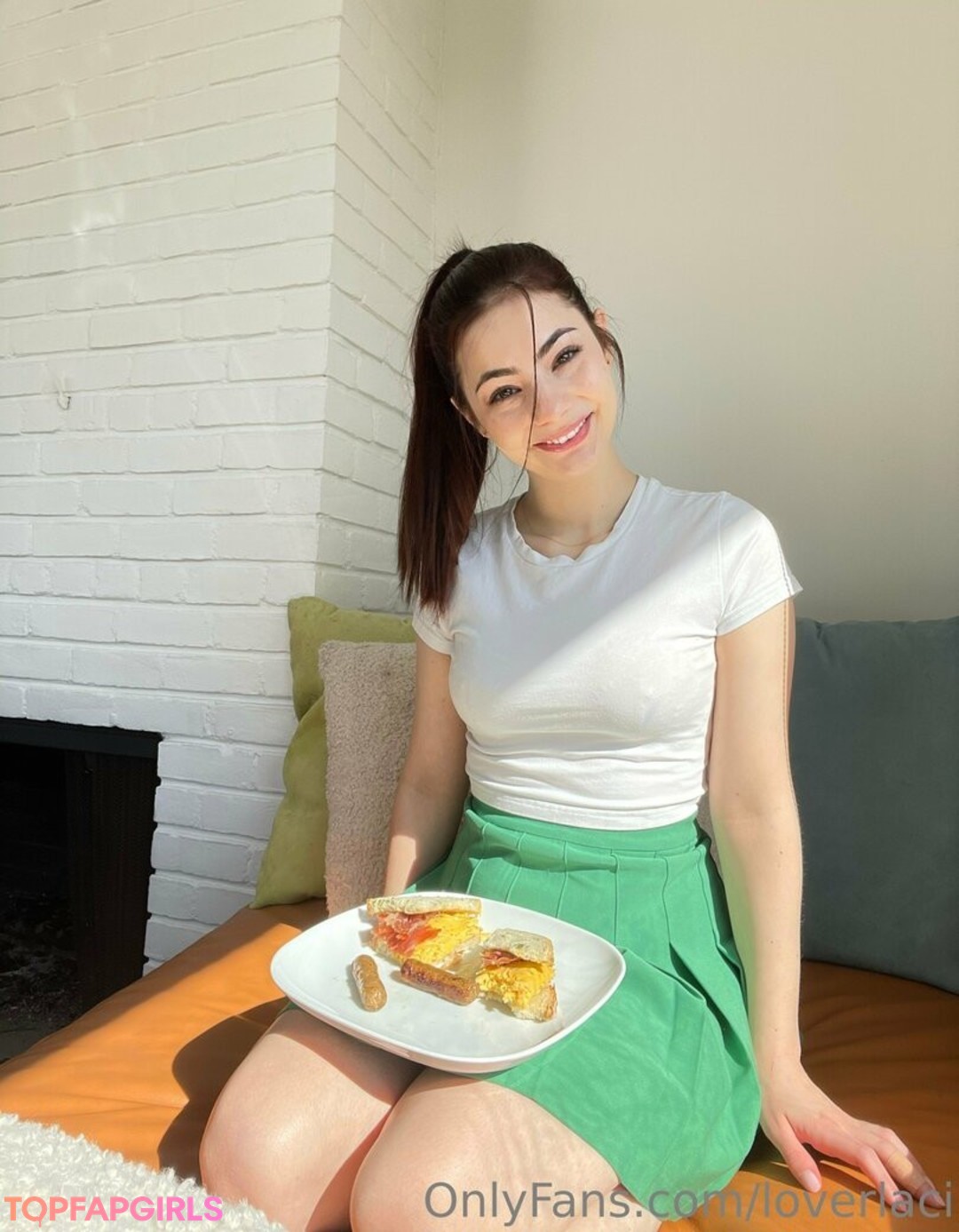 Naakte gelekte OnlyFans-foto van Loverlaci #2297