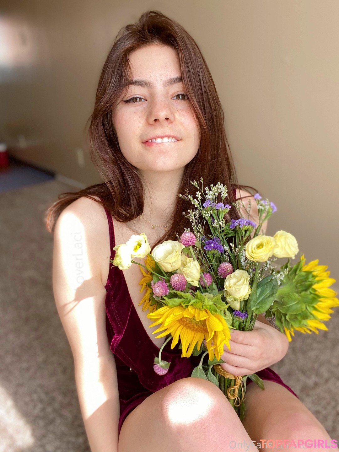 Naakte gelekte OnlyFans-foto van Loverlaci #989