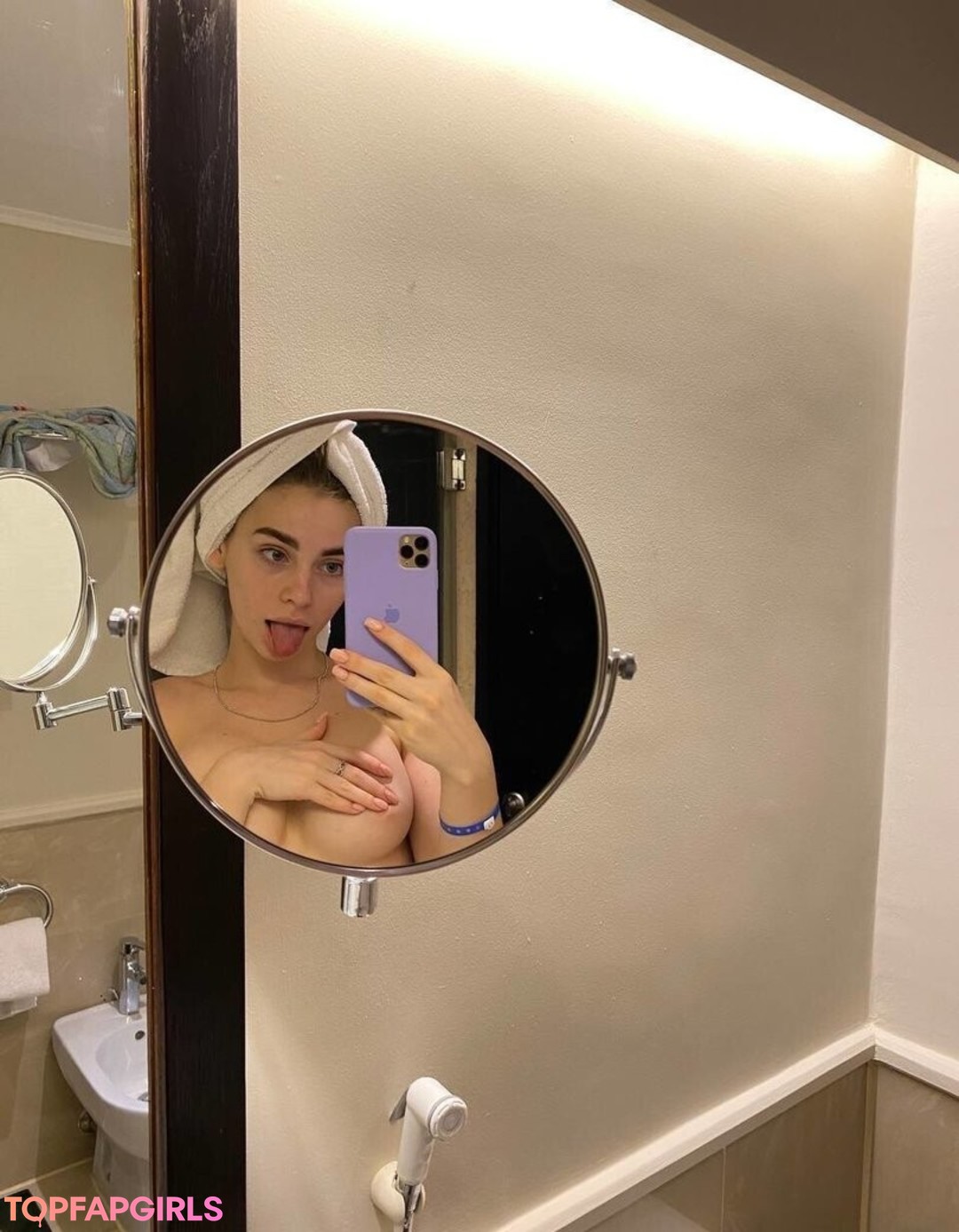 Naakte gelekte OnlyFans-foto van Irina Sivalnaya #1537