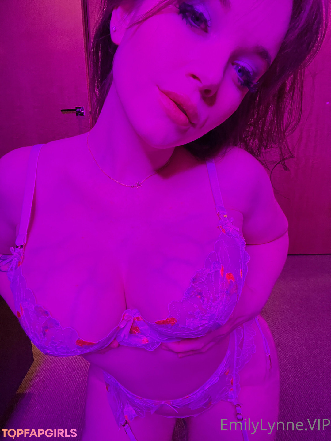 Naakte gelekte OnlyFans-foto van Emily Lynne #915