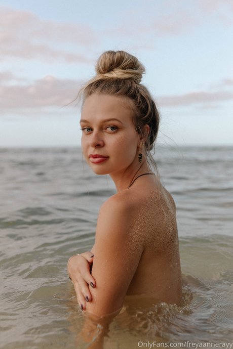 Rachel Anne Rayy