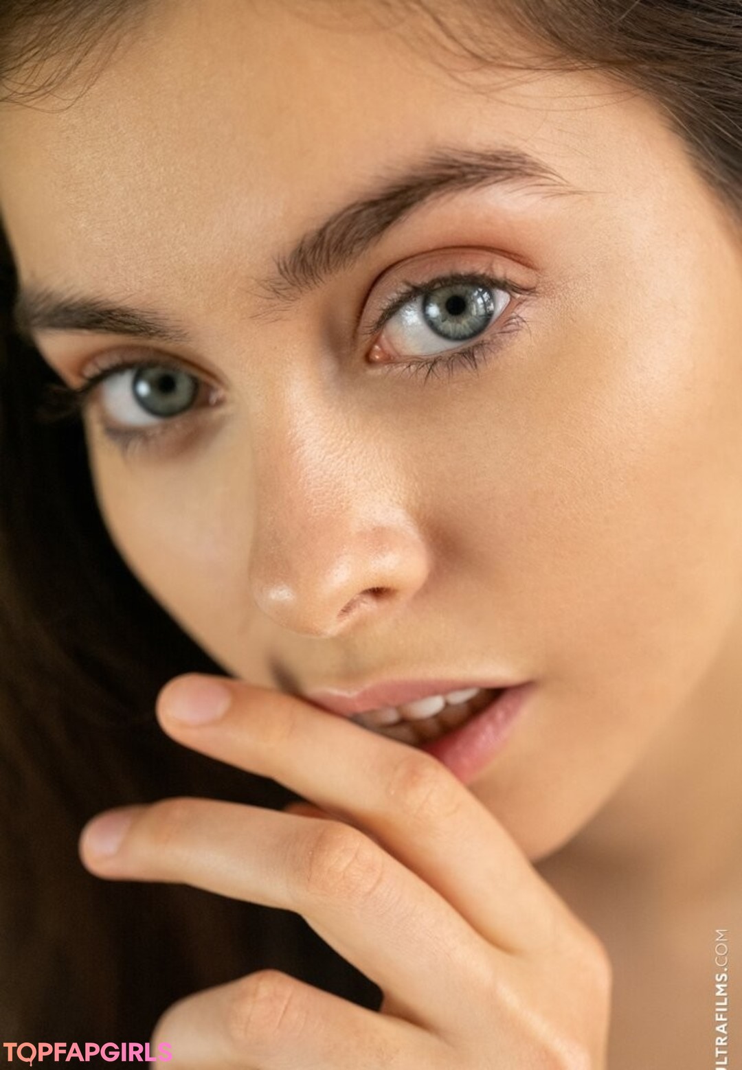 Naakte gelekte OnlyFans-foto van Alissa Foxy #2001