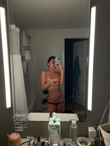 Yana Demeester