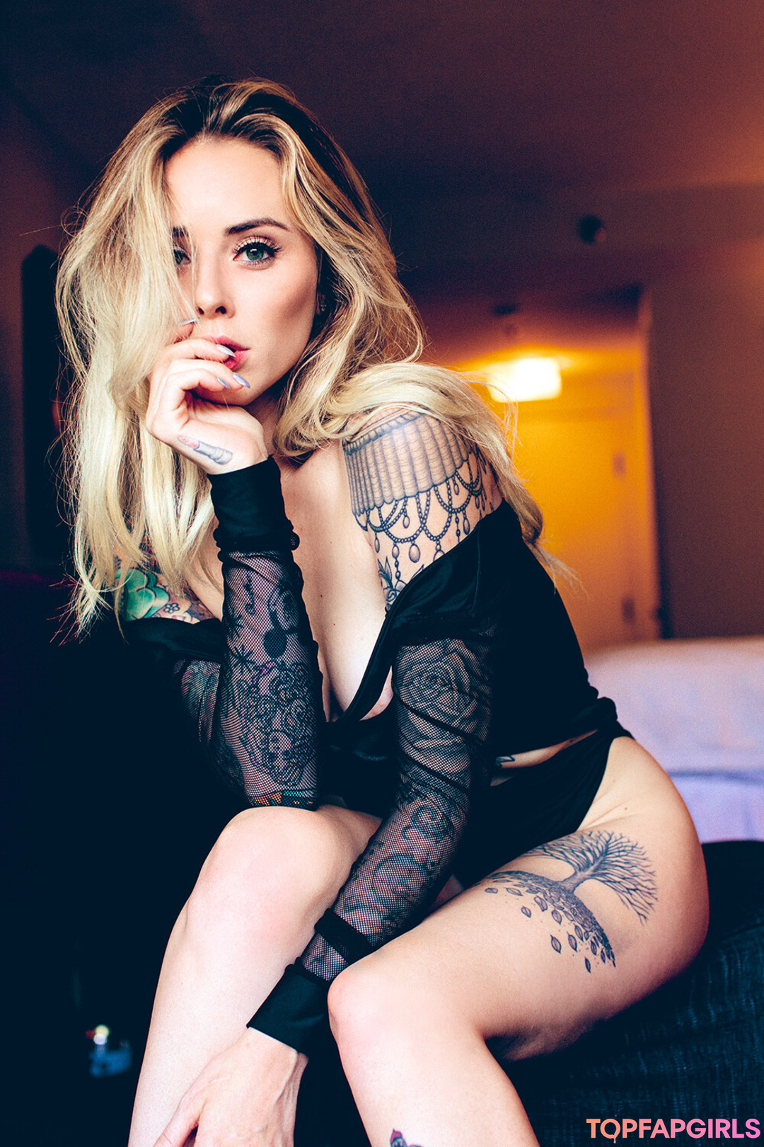 Naakte gelekte OnlyFans-foto van Alysha Nett #573