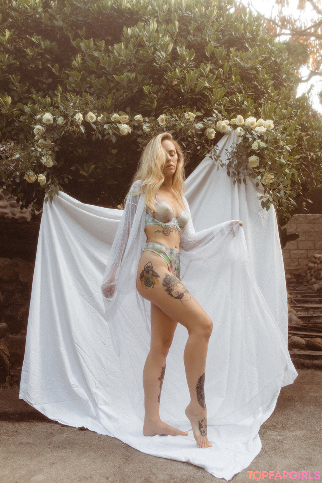 Naakte gelekte OnlyFans-foto van Alysha Nett #963