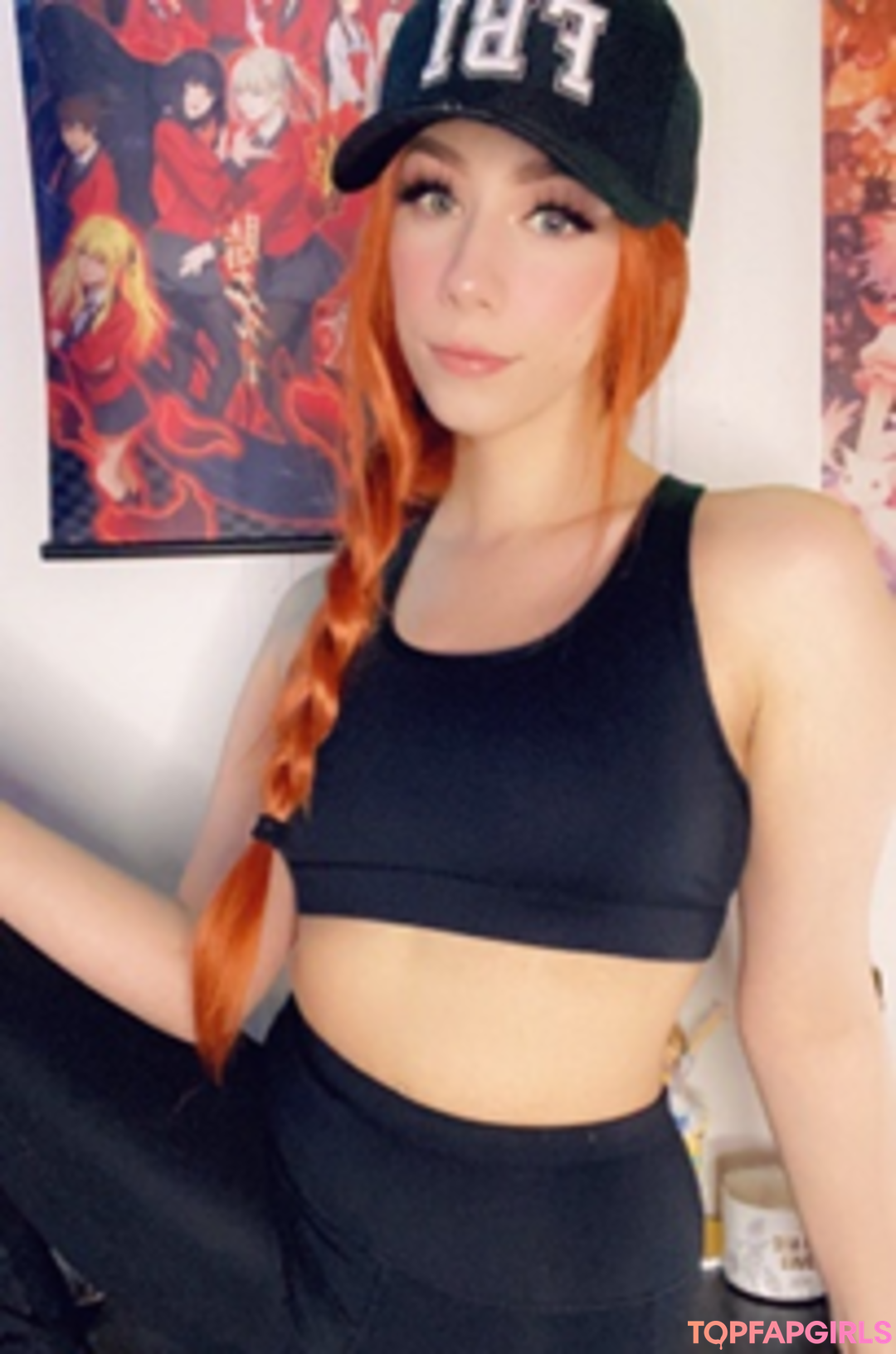 Naakte gelekte OnlyFans-foto van Little Spoonz #559