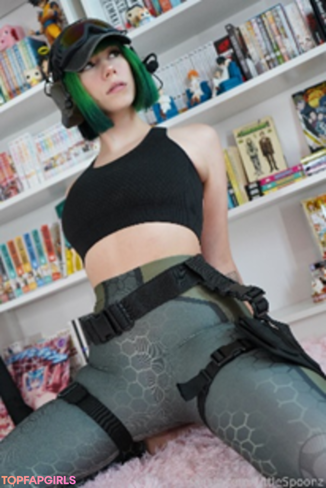 Naakte gelekte OnlyFans-foto van Little Spoonz #609