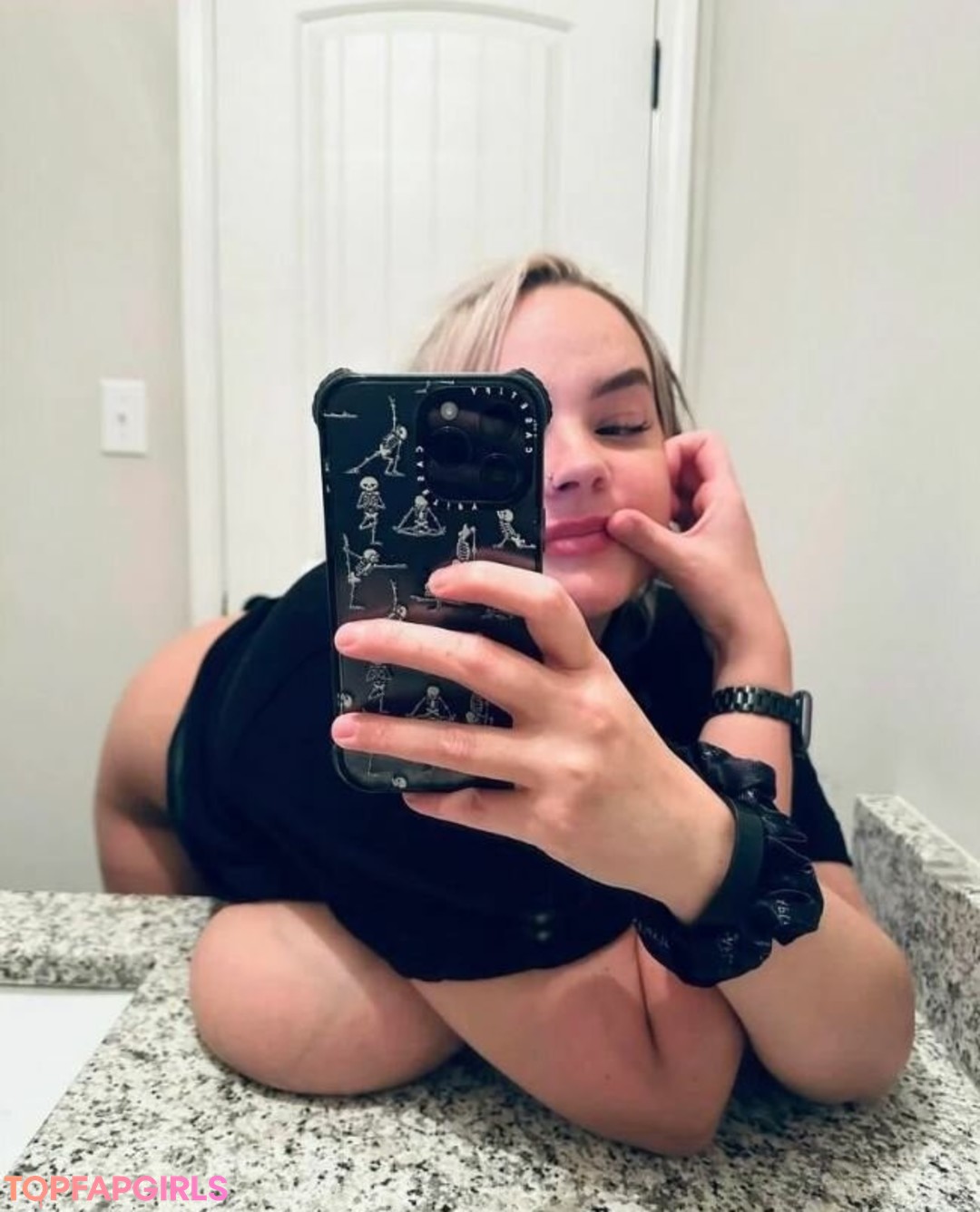 Naakte gelekte OnlyFans-foto van Whiptrax #1591